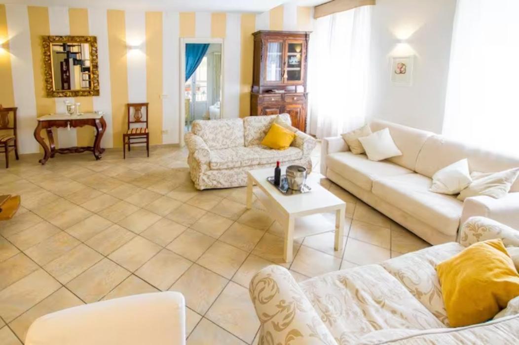 Appartamento Borgo Apostoli Firenze Esterno foto