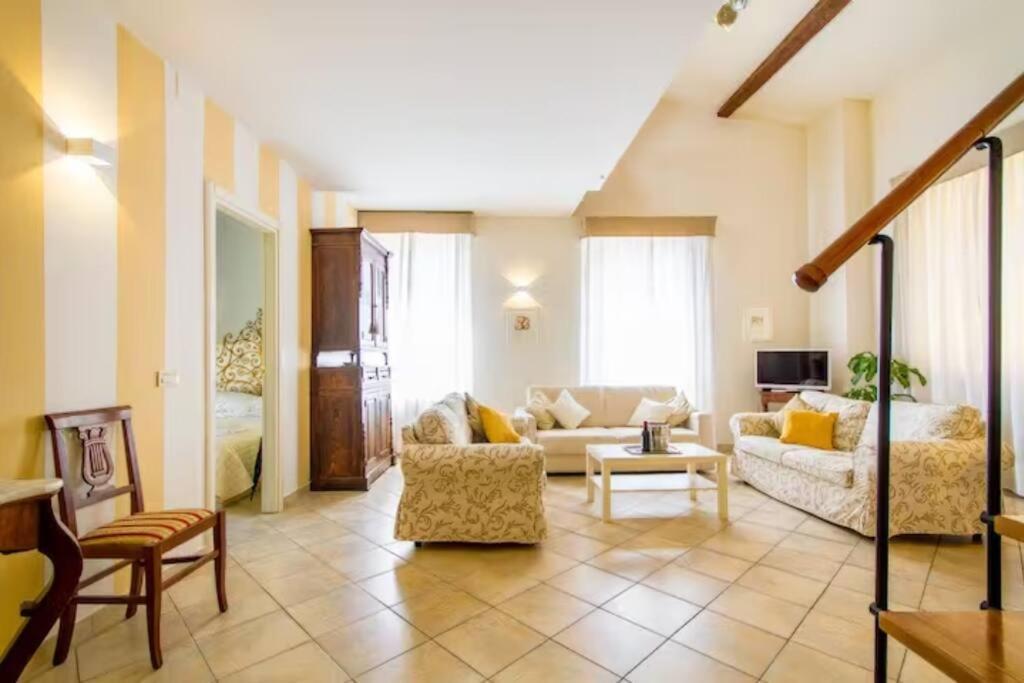 Appartamento Borgo Apostoli Firenze Esterno foto